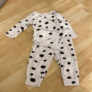 Black and white polka dot set, 6-12 months